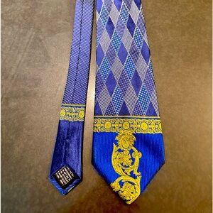 Vintage Gianni Versace Medusa Head Baroque Silk Tie